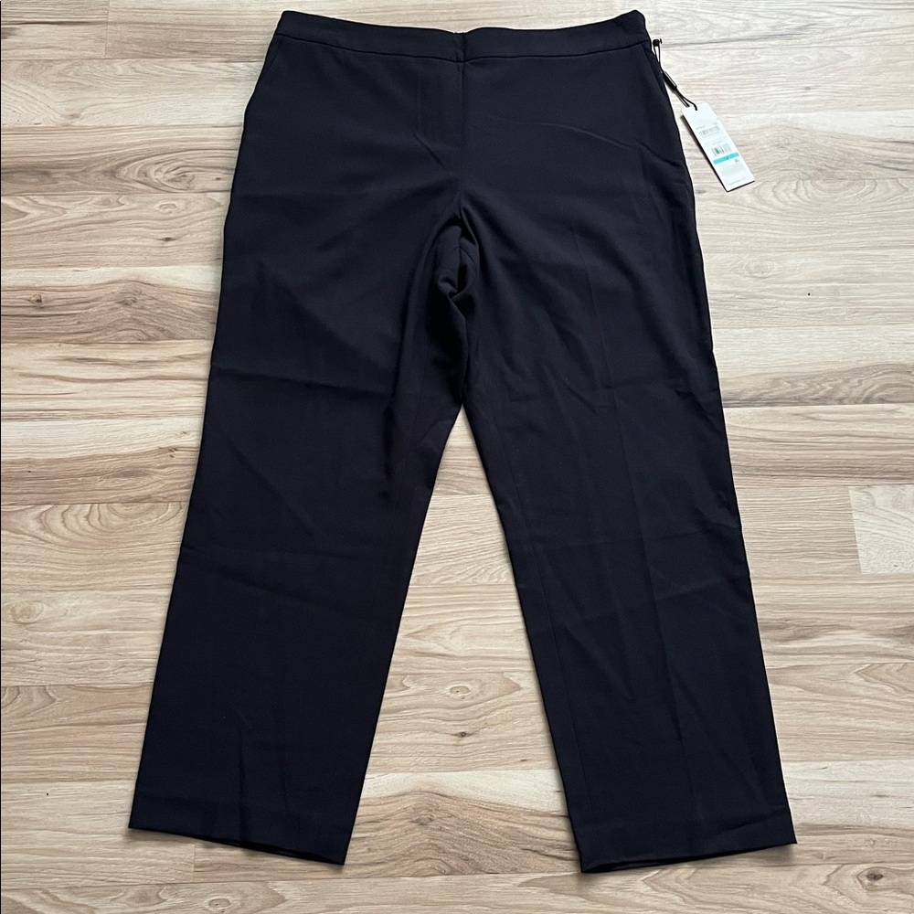 Calvin Klein Woman Suit Pants Size 16
Side Zip, Navy, NWT